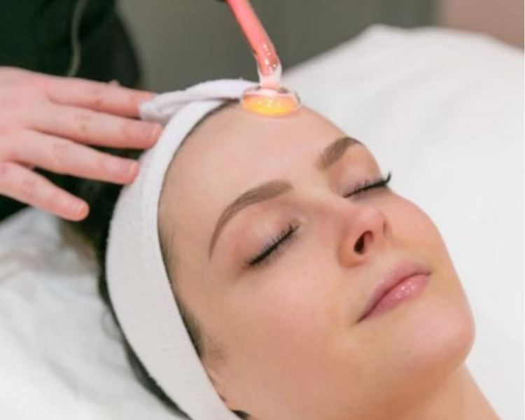 LIMPIEZA FACIAL SIMPLE + ALTA FRECUENCIA