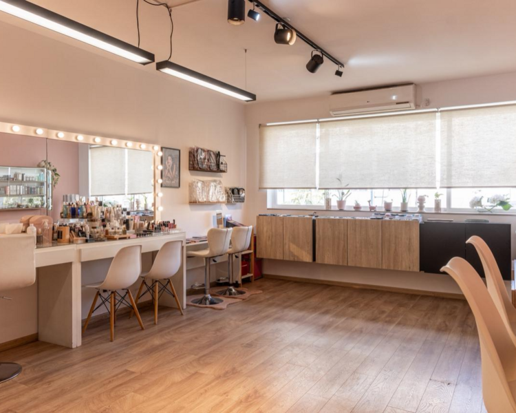 Maquillaje ACOMPAÑANTES QUINCEAÑERA (de 1 a 3)