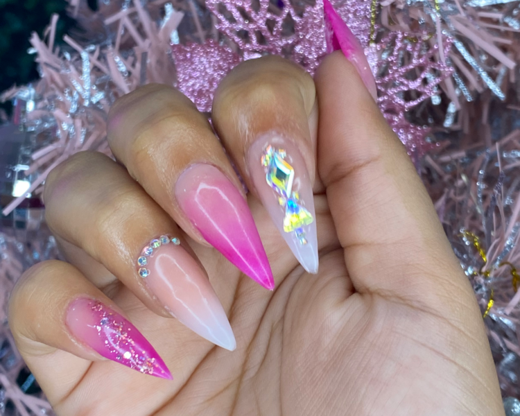 ESCULPIDAS EN ACRILICO