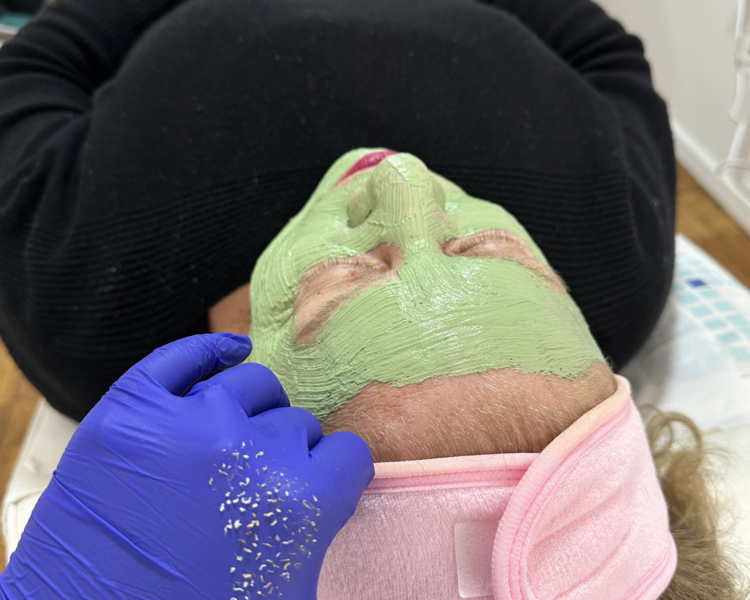 Limpieza Facial Profunda 