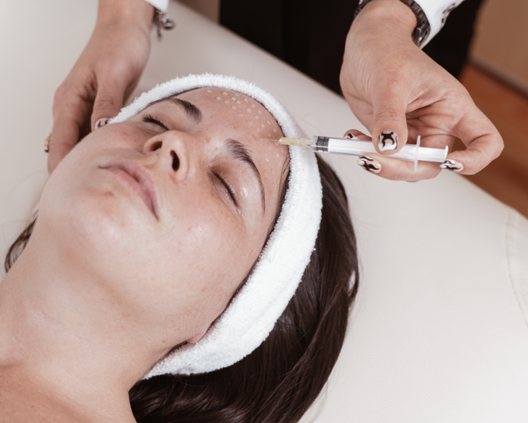 MESOTERAPIA FACIAL