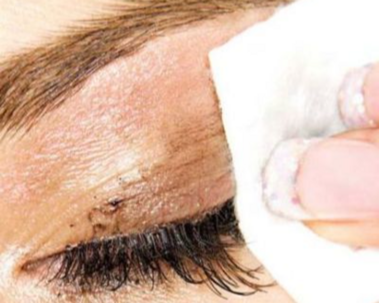 Remoción de Maquillaje