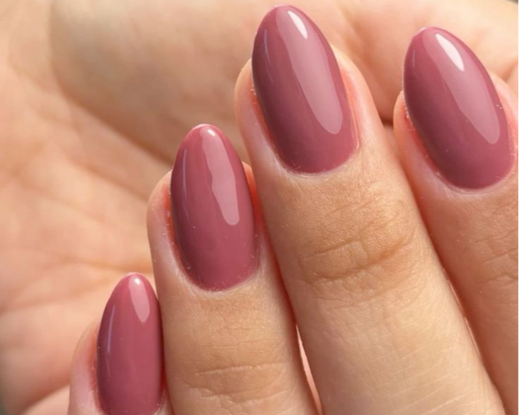 Manicure + Esmaltado permanente (1 TONO) ❤️