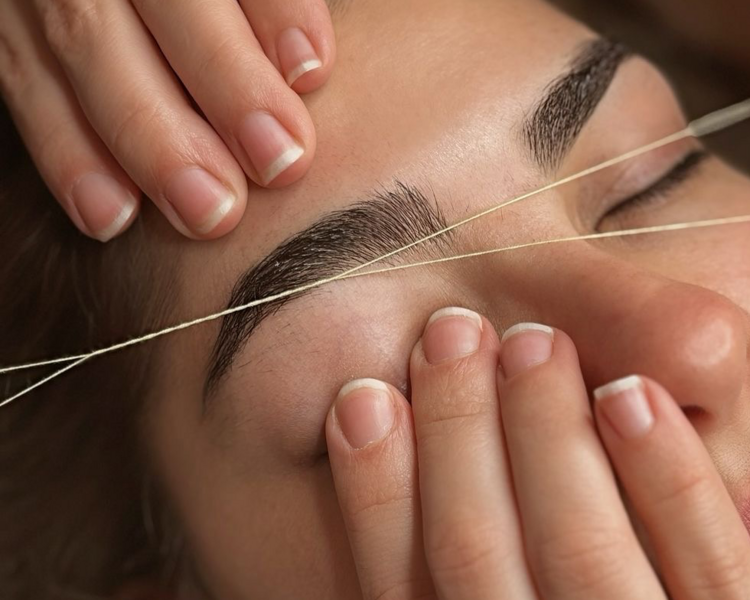 Diseño y perfilado de cejas