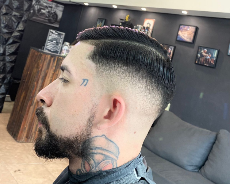 Combo Monasterio (Corte + Recorte Alineado Barba y Bigote Con Vapor)