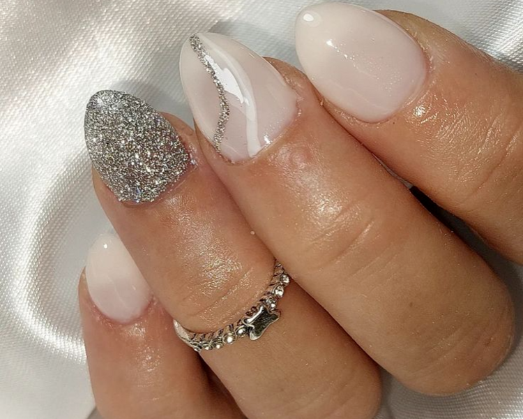 Esculpidas en uñas con onicofagia 