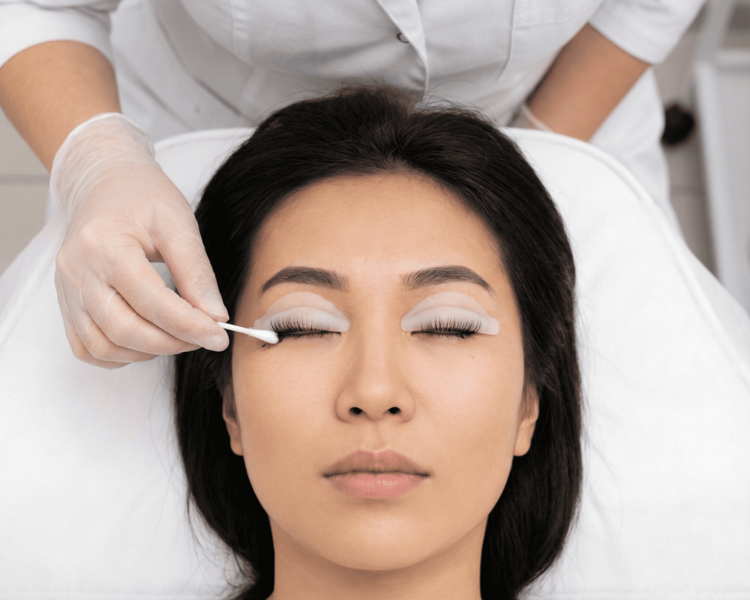 Lifting de Pestañas + Tinte (Valor Base)