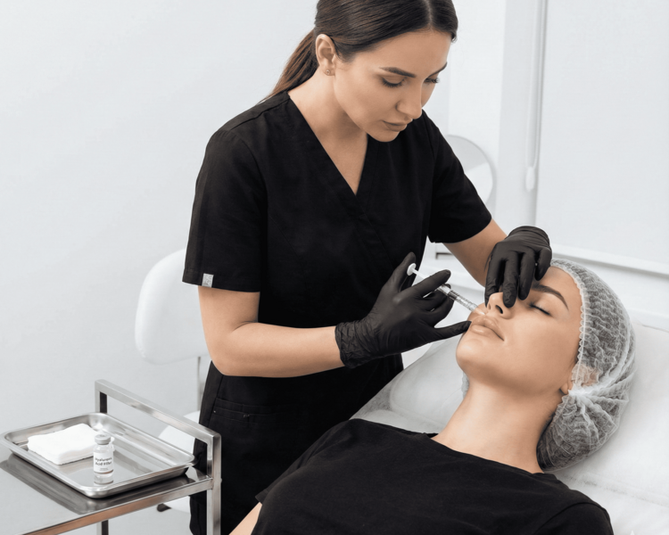 Relleno Ácido Hialurónico (Valor Base por 1 ML - Labios/Nariz/Mentón)