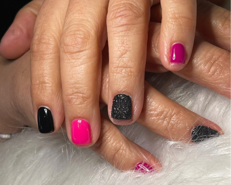 Manicure Rusa + Esmaltado Permanente 2 Tonos