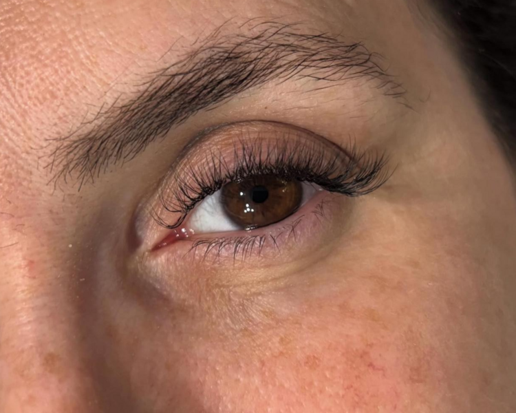 Extensiones de pestañas tecnológicas 2D