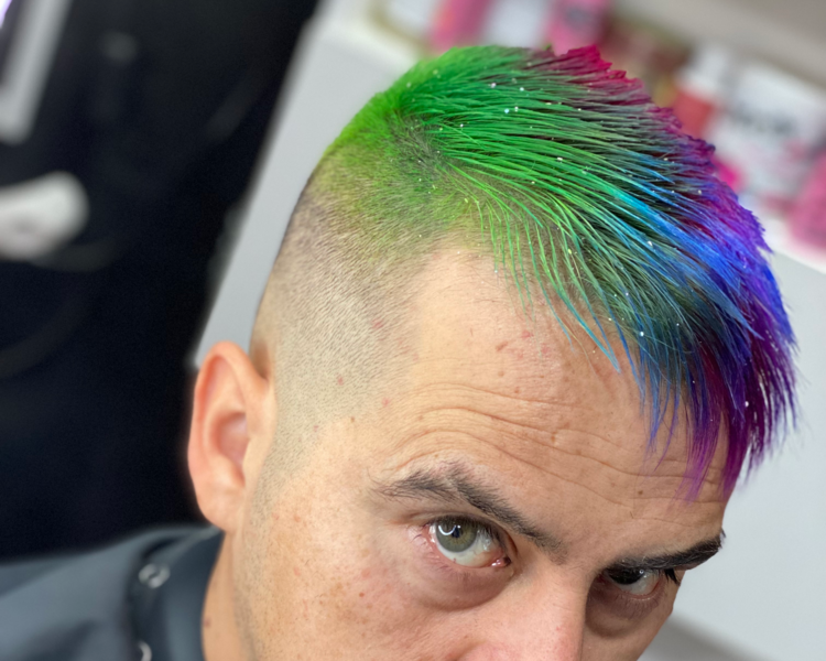 Corte de cabello + lavado de cabello + peinado 