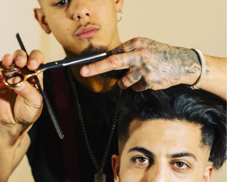 CORTE DE CABELLO LANÚS 