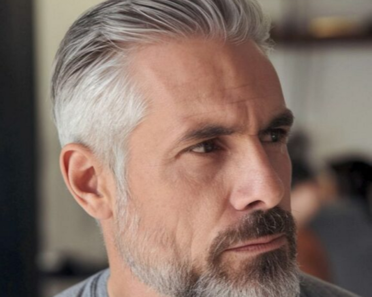 CORTE DEGRADE + CEJAS + BARBA