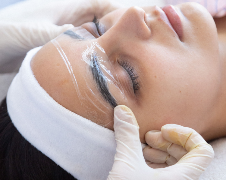 Brow Lamination