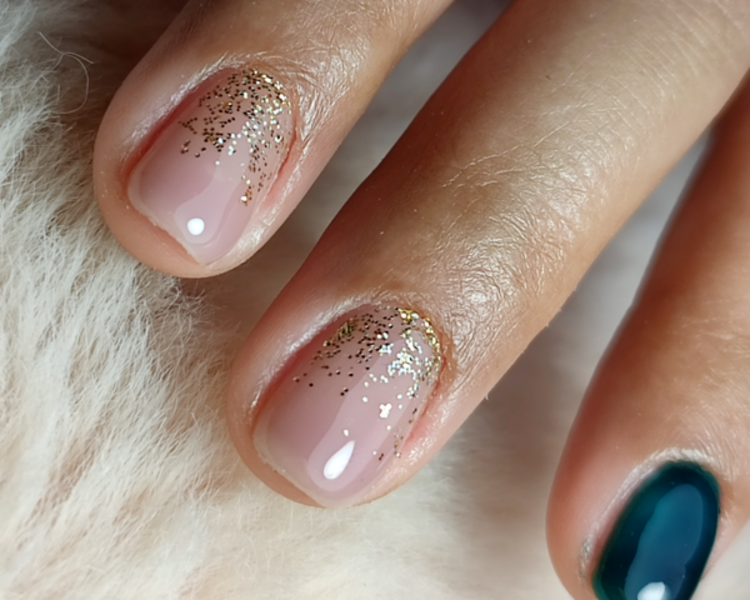 GELISH (Gel semipermanente en manos)