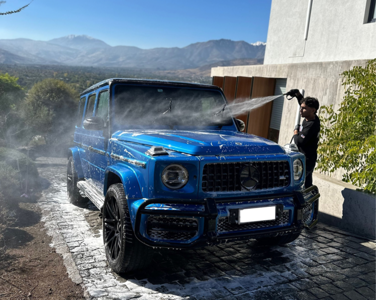 WASH & WAX M (SUV`S)