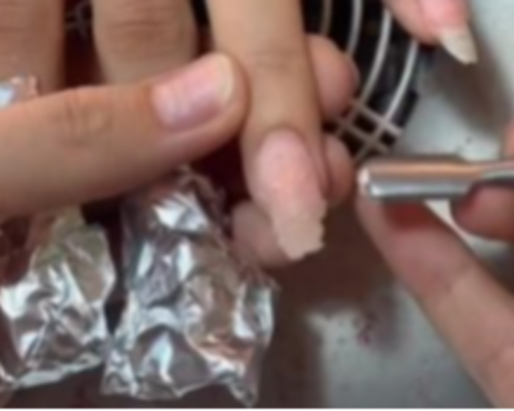 Retiro acrílico, softgel y poligel