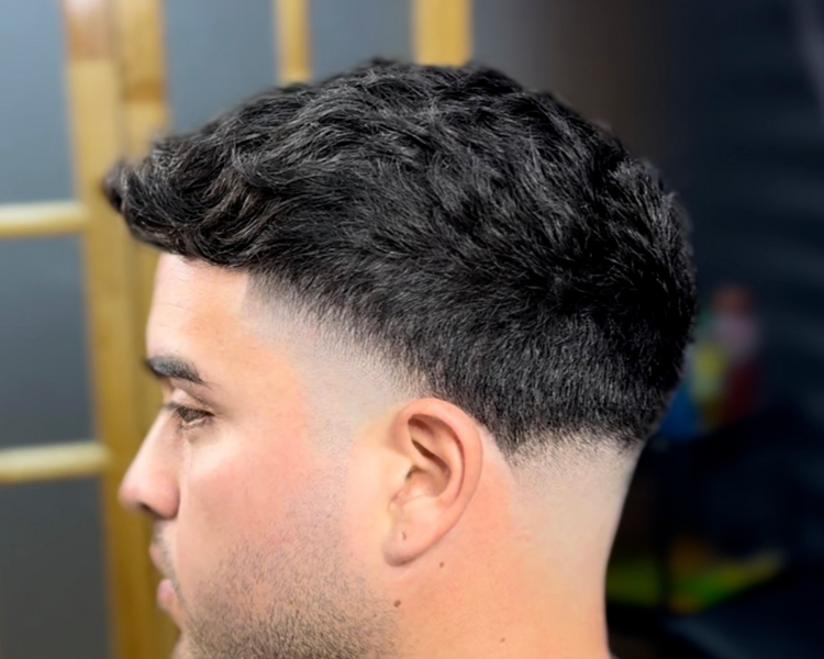 Corte de Cabello (Incluye Cejas)