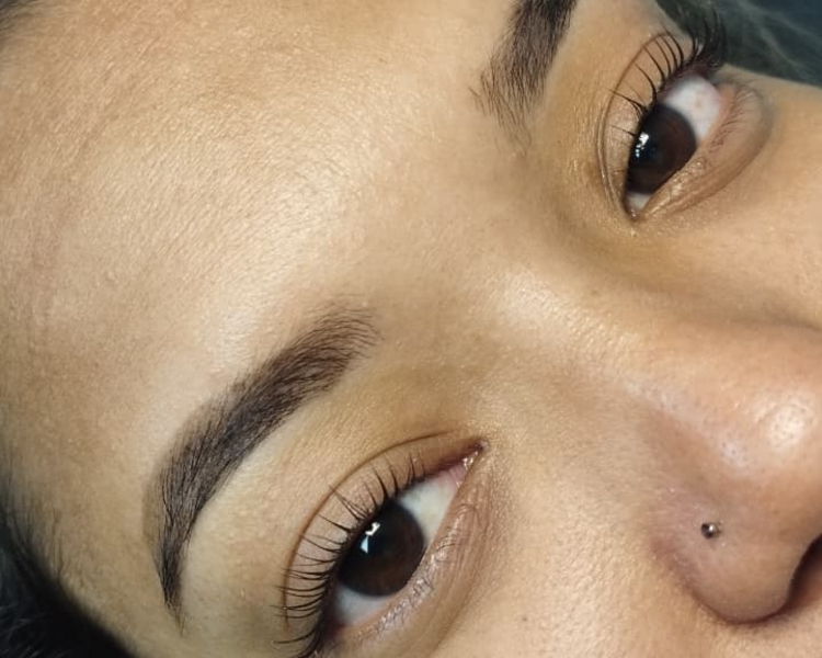 Lifting de PESTAÑAS + Diseño, perfilado y tintura de CEJAS