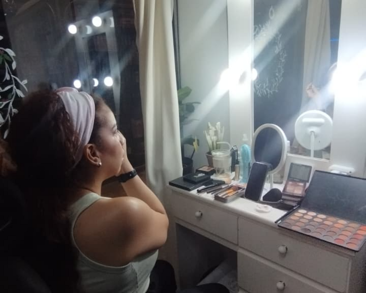 Clases de Automaquillaje - NIVEL INICIAL-