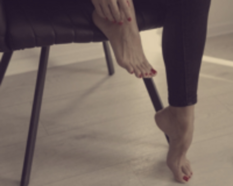 Manos y Pies esmaltado tradicional