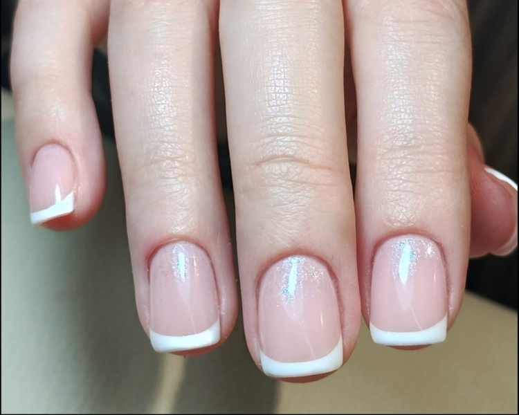 Manicure Permanente degrade o francesa 