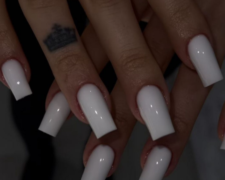 Uñas acrílicas o poligel