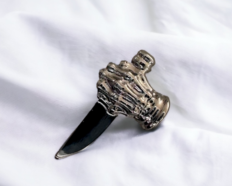 Labret mano de cuchillo plateado (Cod 628)