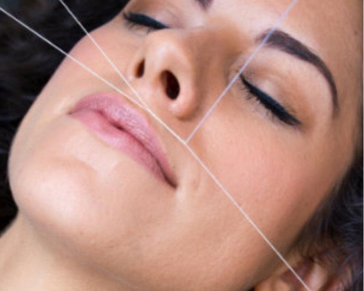 Depilación de Bozo con Hilos