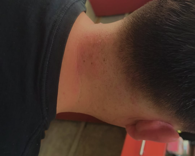 Degradado al cero rasurado con navaja