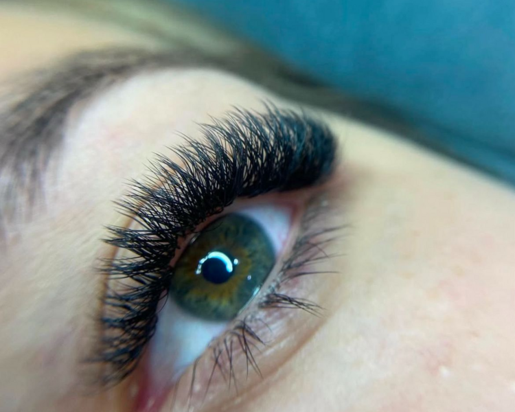 Pestañas efecto Brasilero plus 