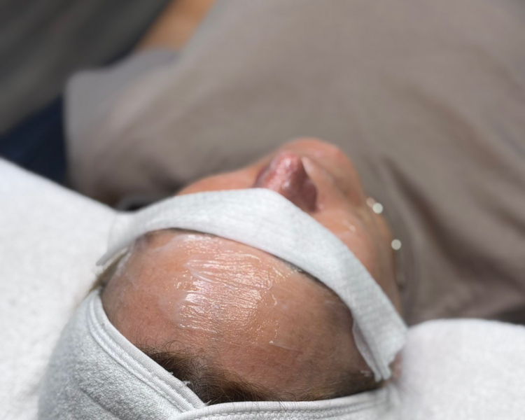 Limpieza Facial Profunda