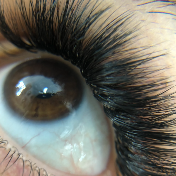 Extensión de Pestañas TÉCNICA VOLUMEN RUSO