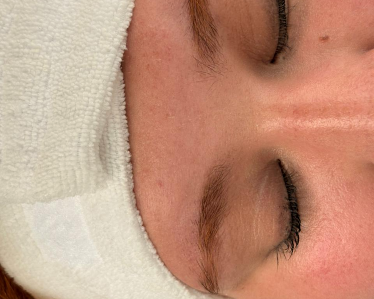 Permanente, Lifting de Pestañas, Tinte y Perfilado de Cejas