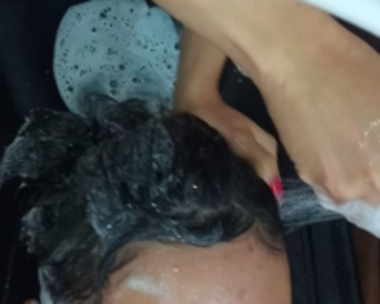 4 LAVADO CAPILAR PREMIUM