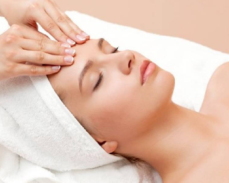 Limpieza facial + Drenaje linfático facial