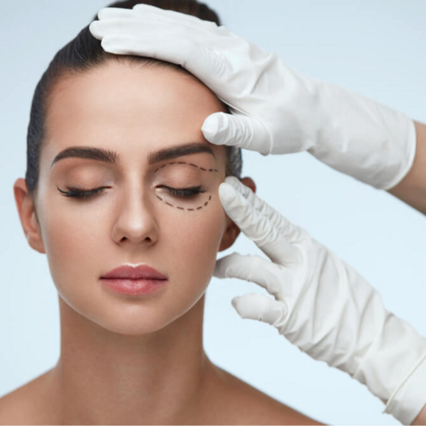 Trat. sobre contorno de ojos- Dermatocosmiatria