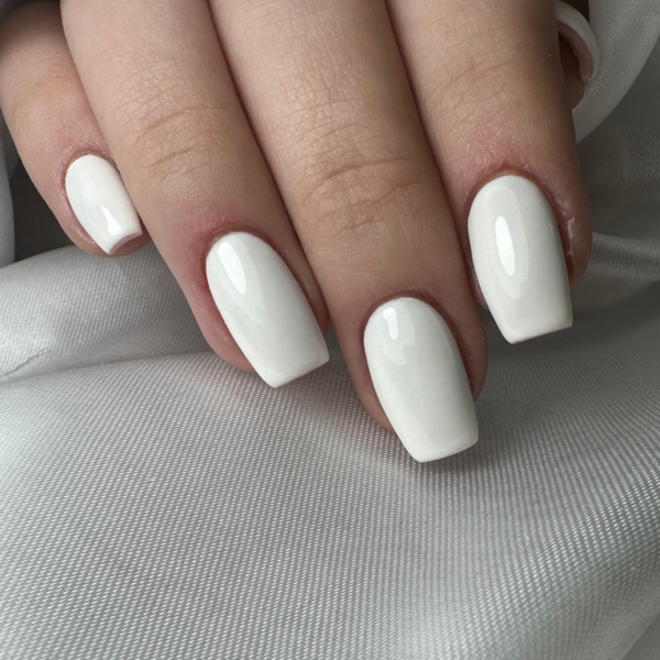 MANICURA PERMANENTE ( el valor es desde, todo dependerá el largo natural de la uña (incluye diseño y  retiro ) 