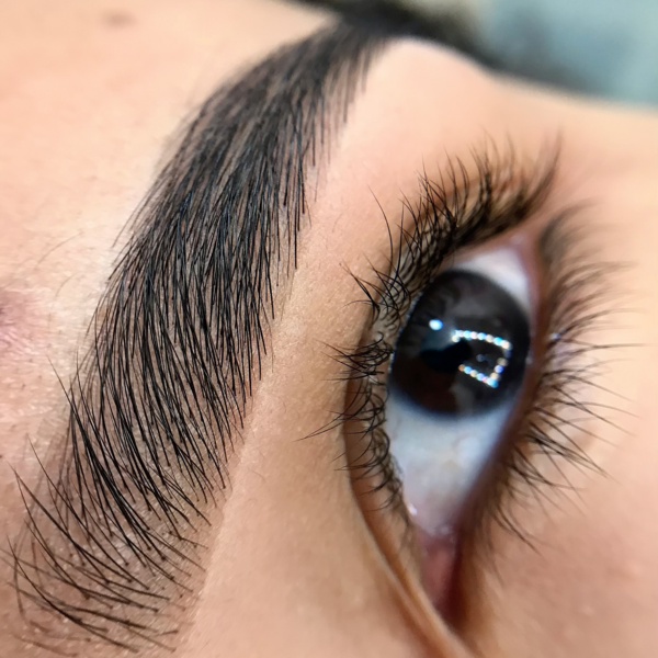 3. Diseño de cejas, Depilación Con hilo + henna