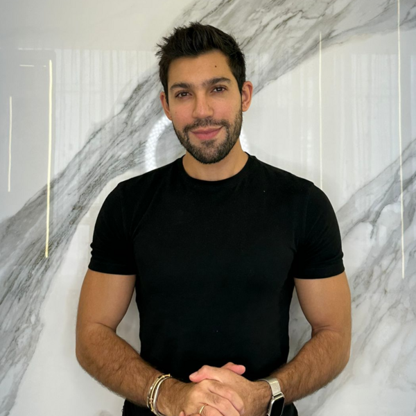 Diseño/Shatush/Baby shatush/Shatush cobrizo + corte + ampolleta Nashi con JOEL.