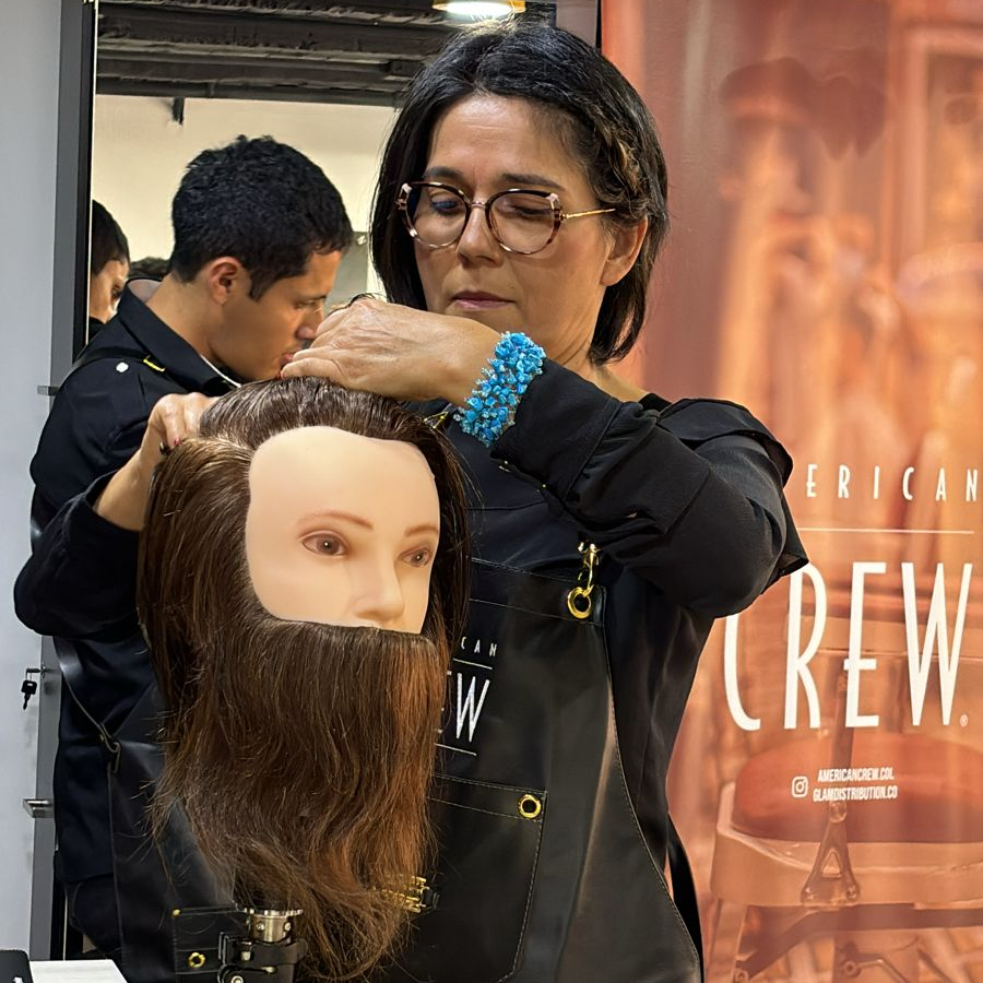 Cristina Gonzalez - Mundo Aventura