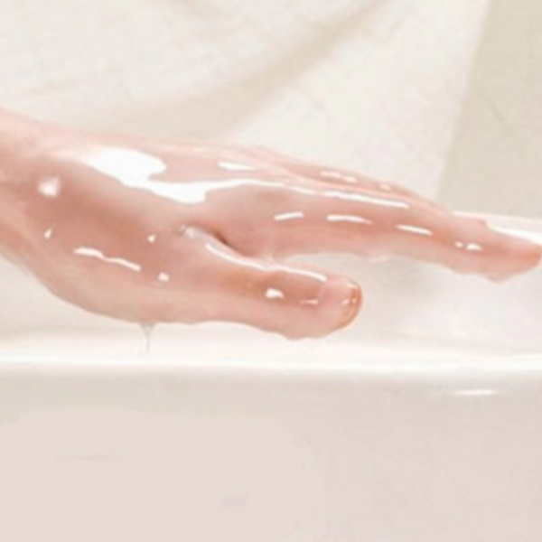 PARAFINOTERAPIA EN MANOS