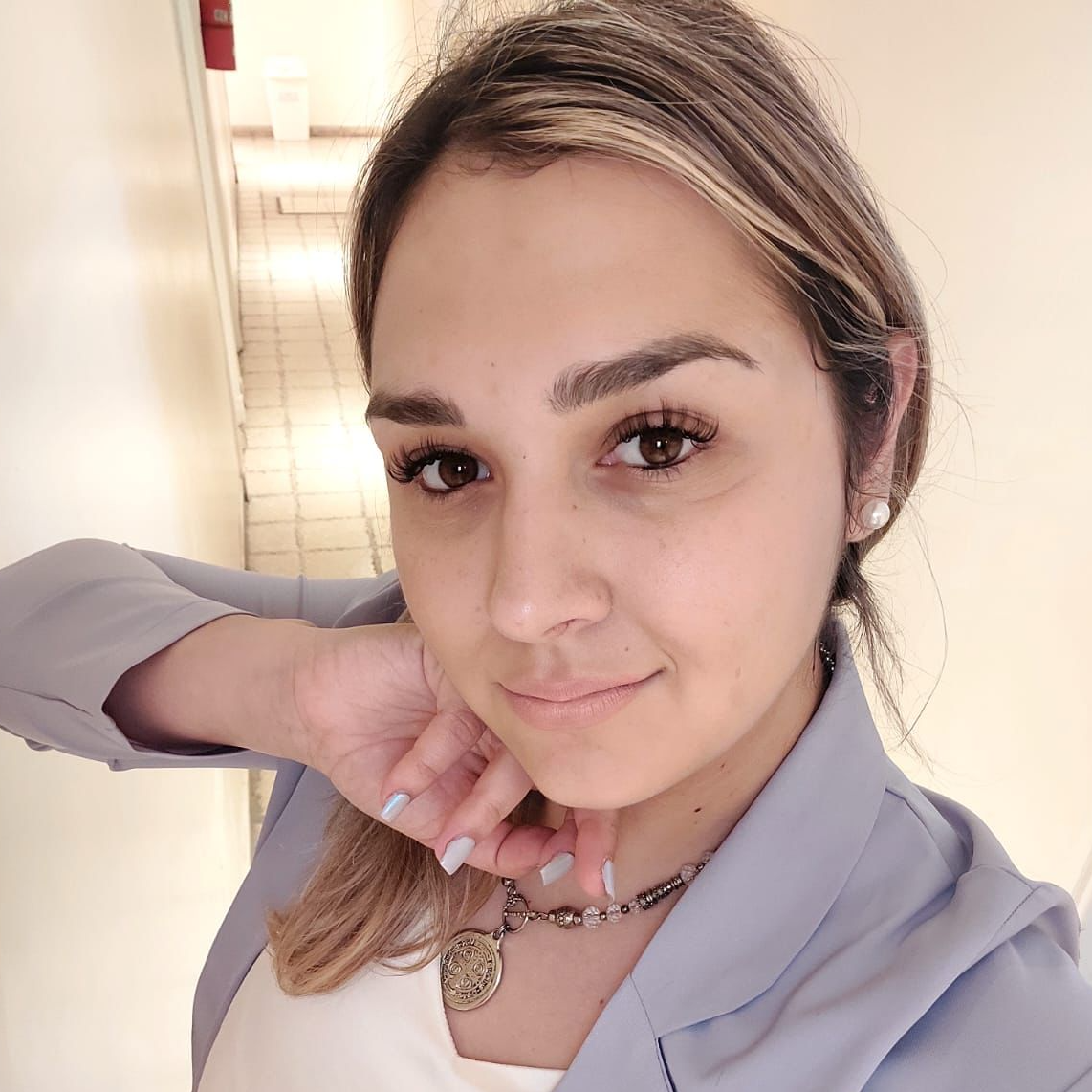DRA. YULIANA MEZA
