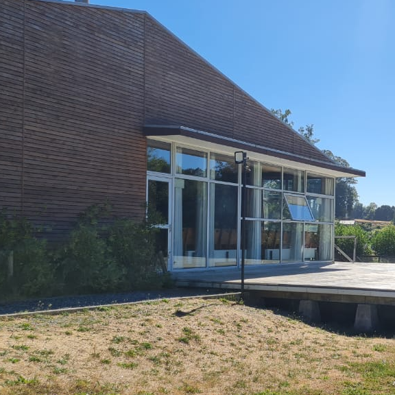 CLUB HOUSE