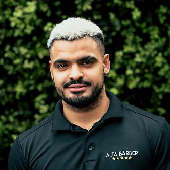 Neiker Flores 
