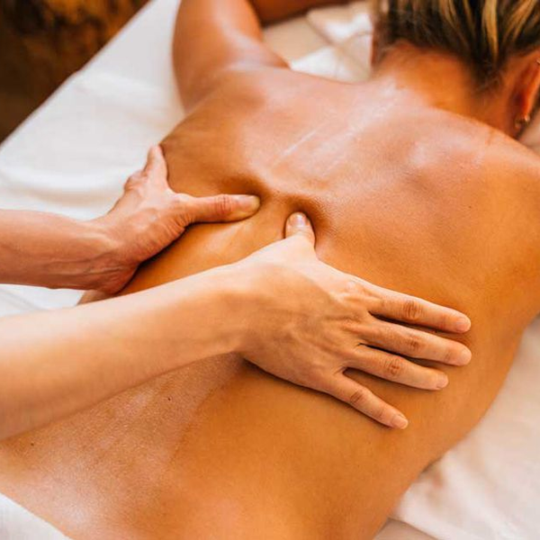 Pack de 4 masajes de relajación o descontracturante