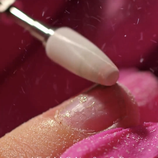 Retiro de gel en manos