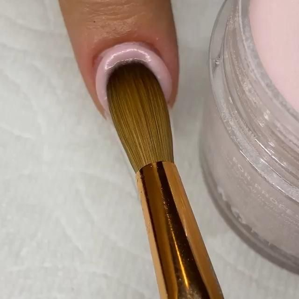 Retoque de acrílico