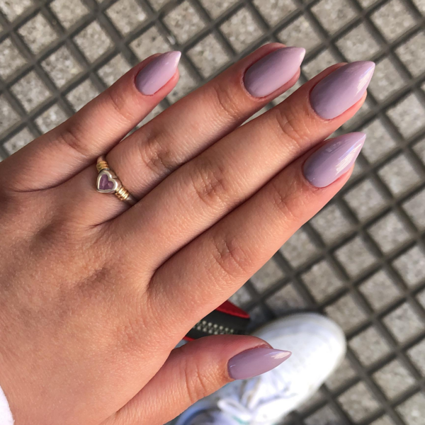Capping gel con esmaltado semipermanente.