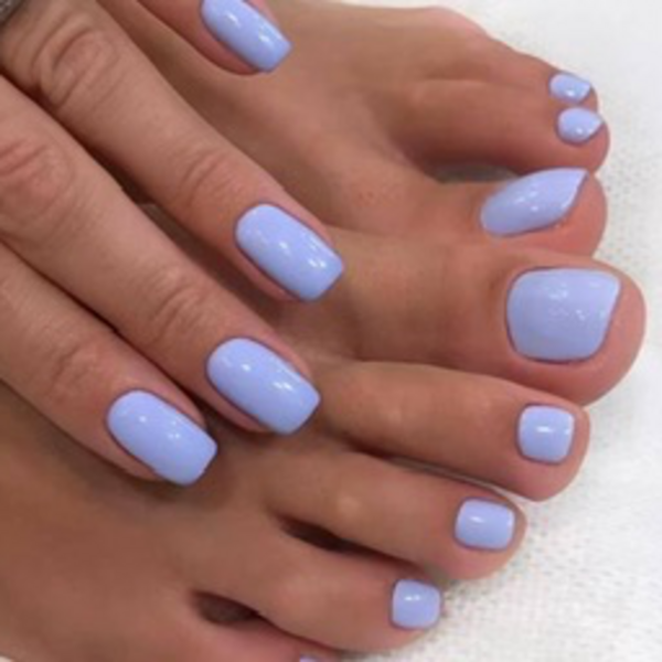 Manicura Tradicional + Pedicura Permanente
